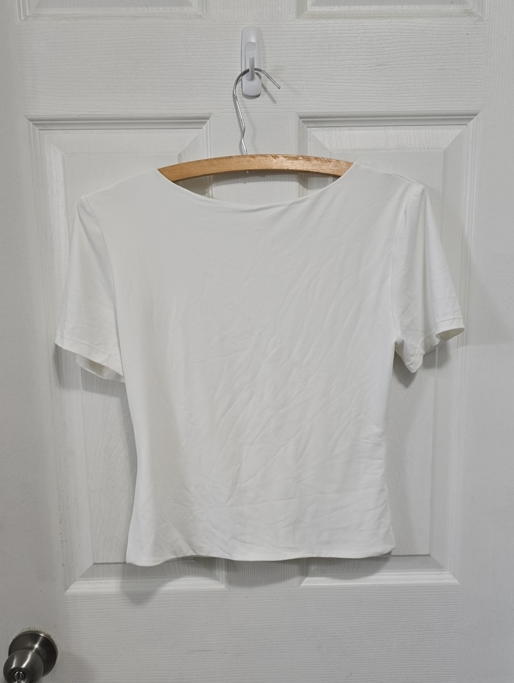 Etro White Short Sleeve Scoop Neck Top with Deep Scoop Back -Size L